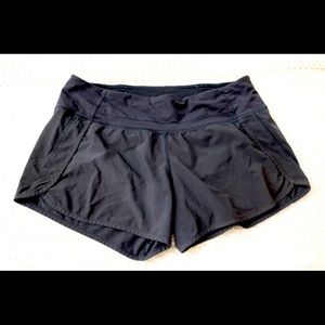 LULULEMON SHORTS!!!